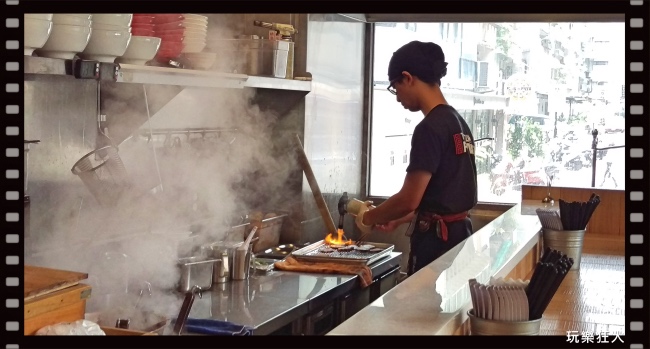 『鳥人拉麵』食材炙燒叉燒豬肉